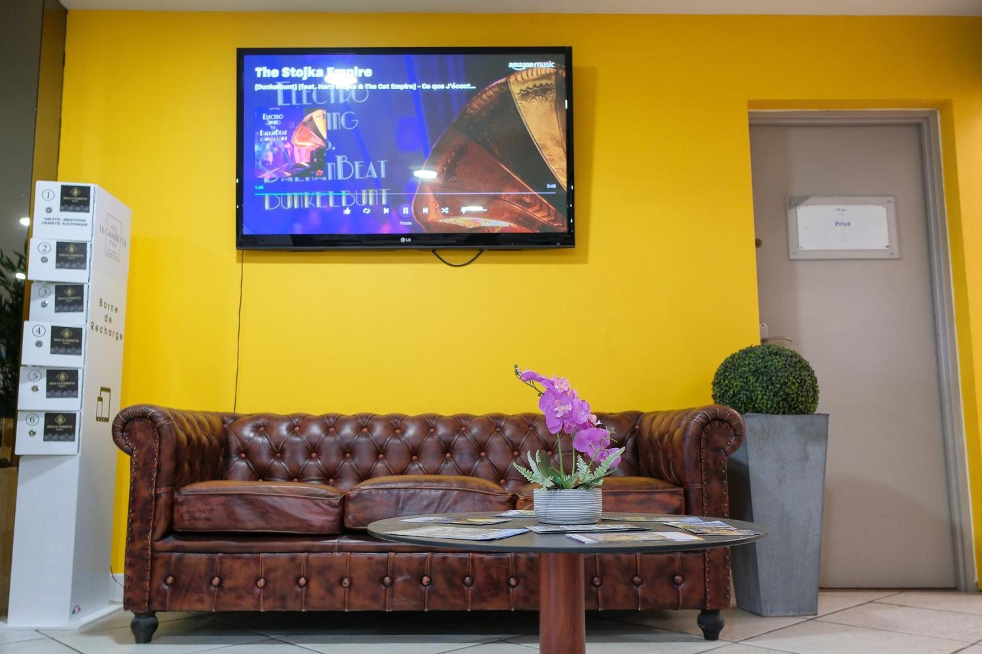Hotel Le Gambetta แบร์เฌอรัก ภายนอก รูปภาพ